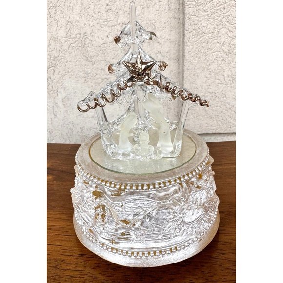 VTG Roman  Inc Crystal Nativity Scene Music Box Silent Night Christmas T… - Picture 5 of 12